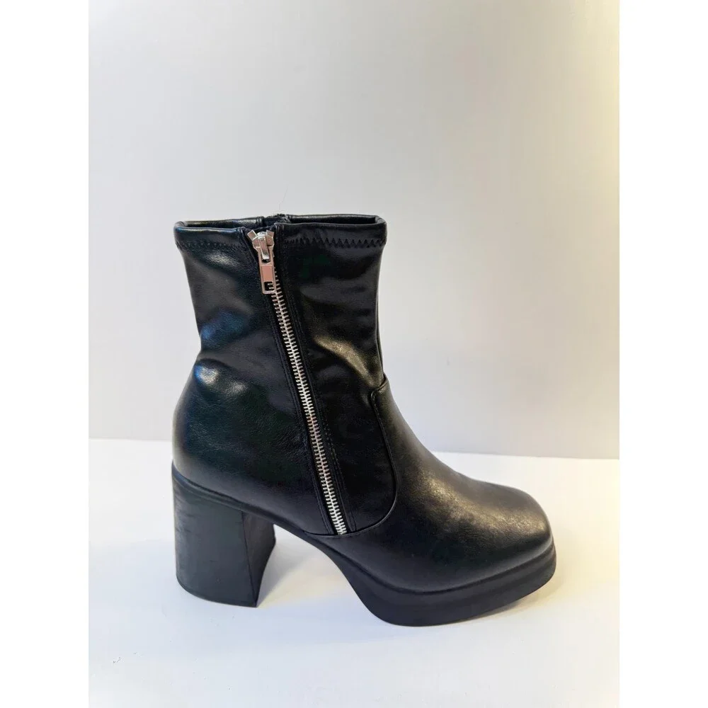 Steve Madden Womens Boots Black Leather Zip Up US 10